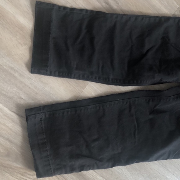 Black Crop pants/jeans - Picture 2 of 6